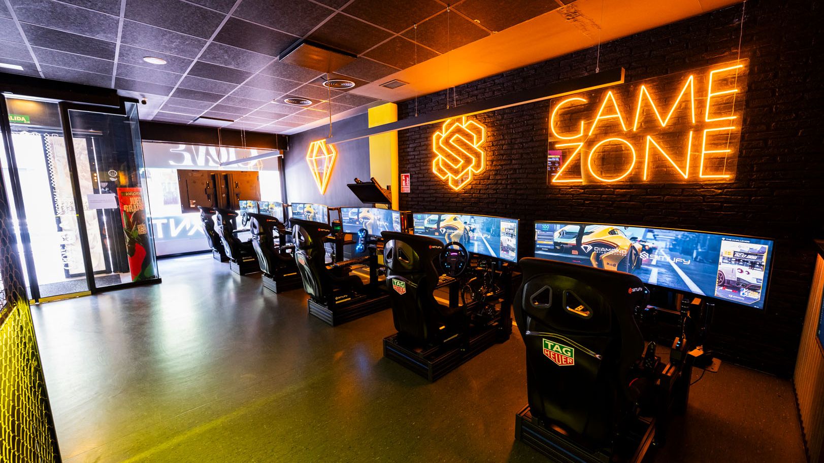 Simufy Zone - 6 simuladores